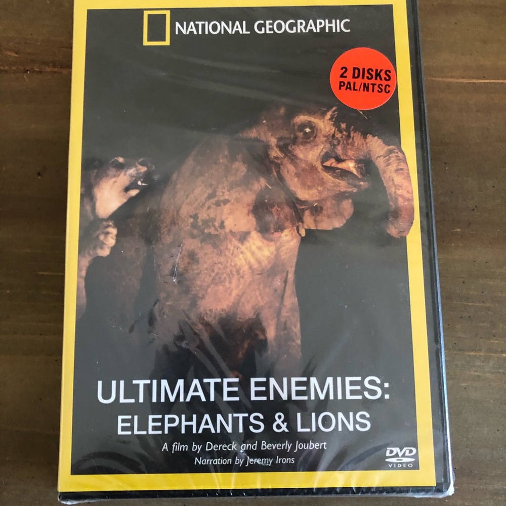 BNWT National Geographic set of 2 DVD